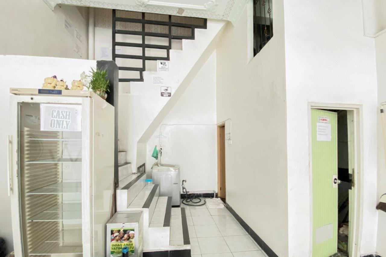 Jeje Kost Redpartner Hotel